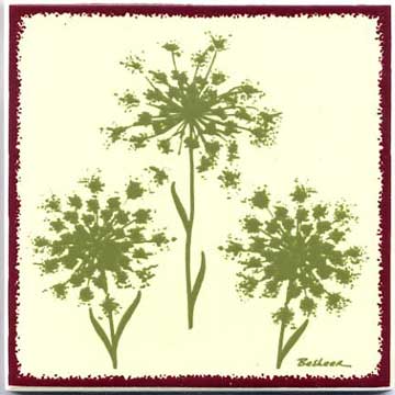 Queen Anne's Lace as a tile, trivet, or wall plaque. Can be used in a kitchen backsplash or bathroom tile.